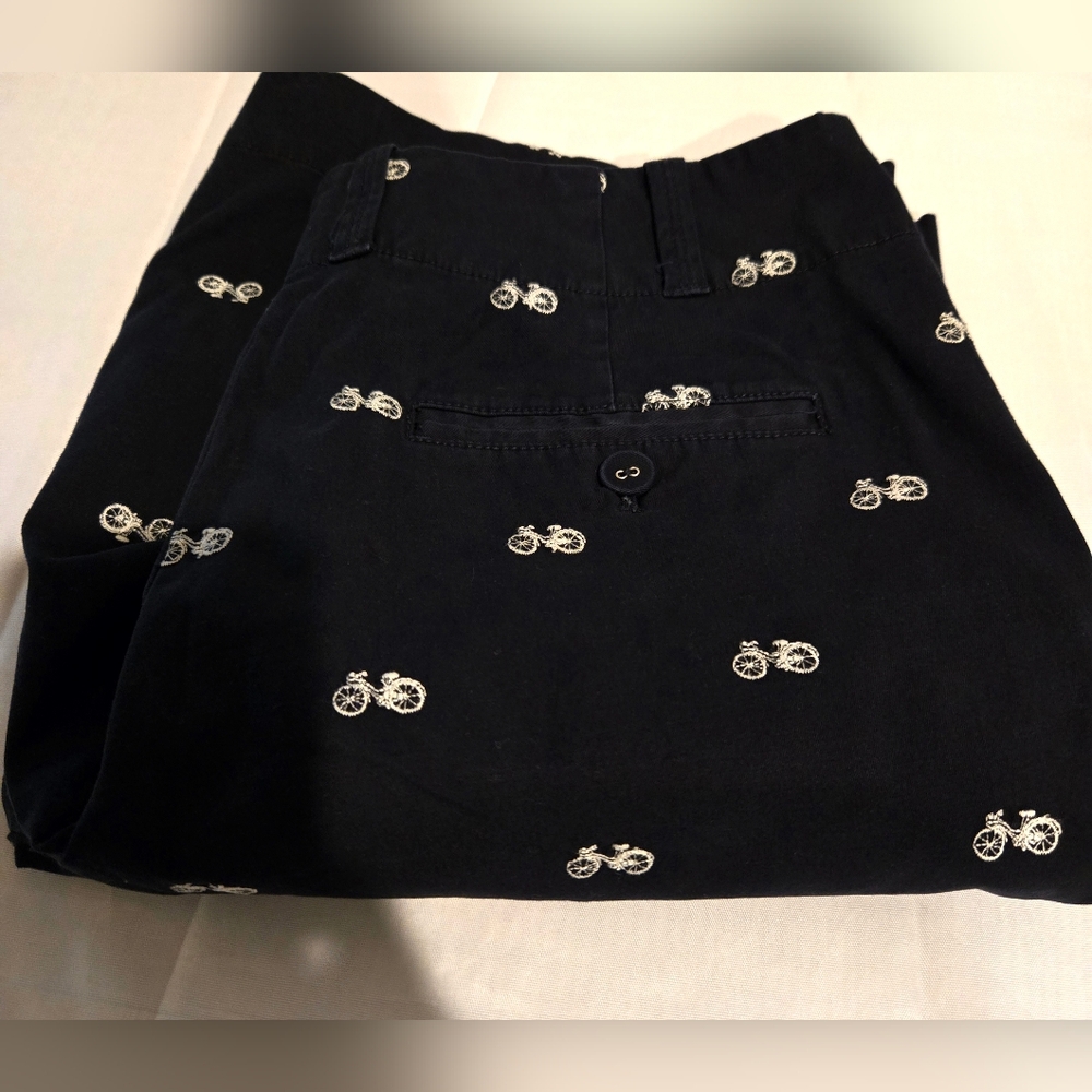 Ladies Talbots Bermuda Shorts Sz 6 Mid Rise 10" Inseam Navy Blue - Picture 4 of 7